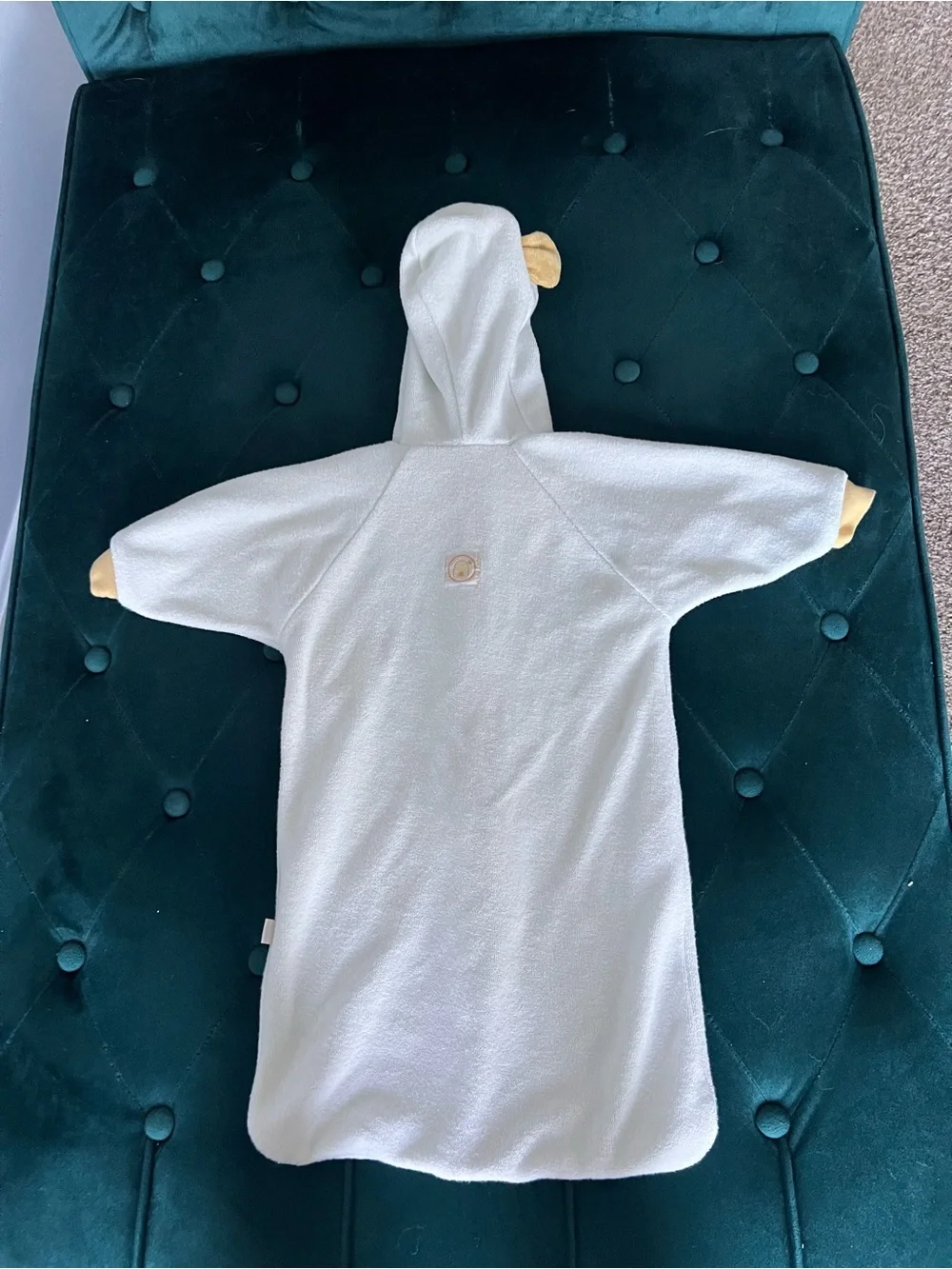 Classic Winnie the Pooh Cream Zip Sleep Sack  Pajamas Bath Robe One Size